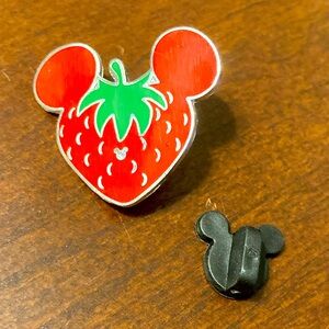 Strawberry Mickey Mouse Head Fruit Completer Disney Parks Trading Pin